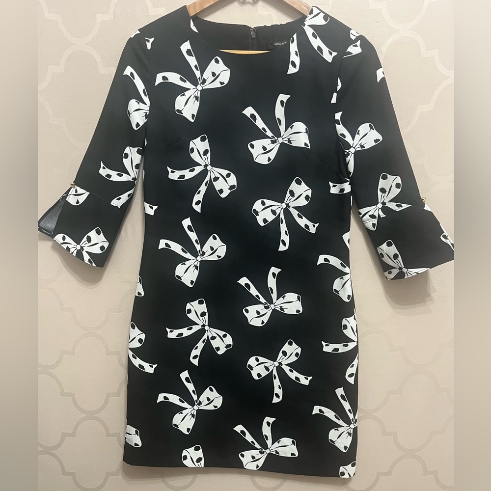 Banana Republic Bow Print Dress Black and White Size 0